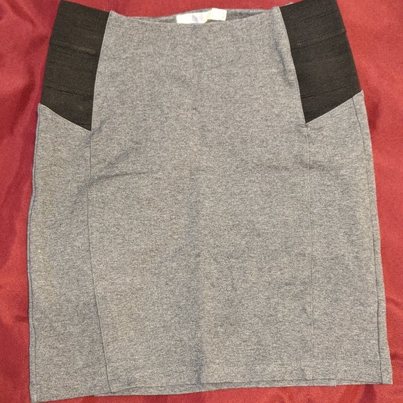 Twik Grey Mini Skirt from Simons - Picture 1 of 9